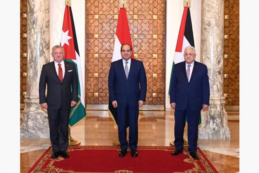 القمة الثلاثية في القاهرة