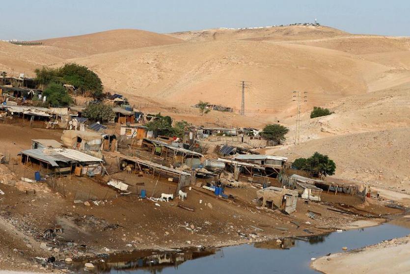 الخان الأحمر