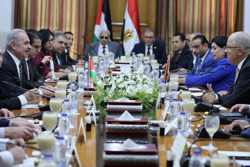 خلال لقاء اشتية مع رئيس اتحاد الصناعات المصرية