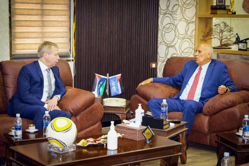 جانب من اللقاء