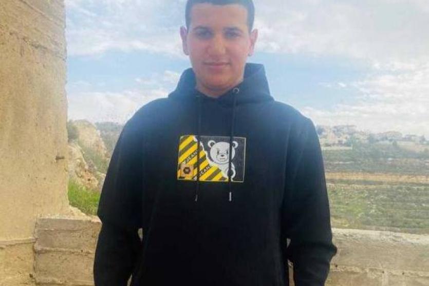 الشاب المعتقل عبد العزيز جلال حوشية