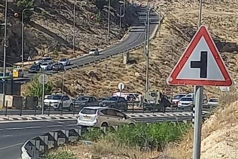 الاحتلال يغلق مدخلي بلدة تقوع جنوب شرق بيت لحم