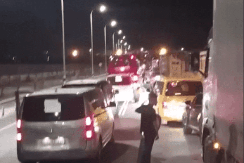 الاحتلال يغلق مداخل أريحا ويمنع الخروج منها