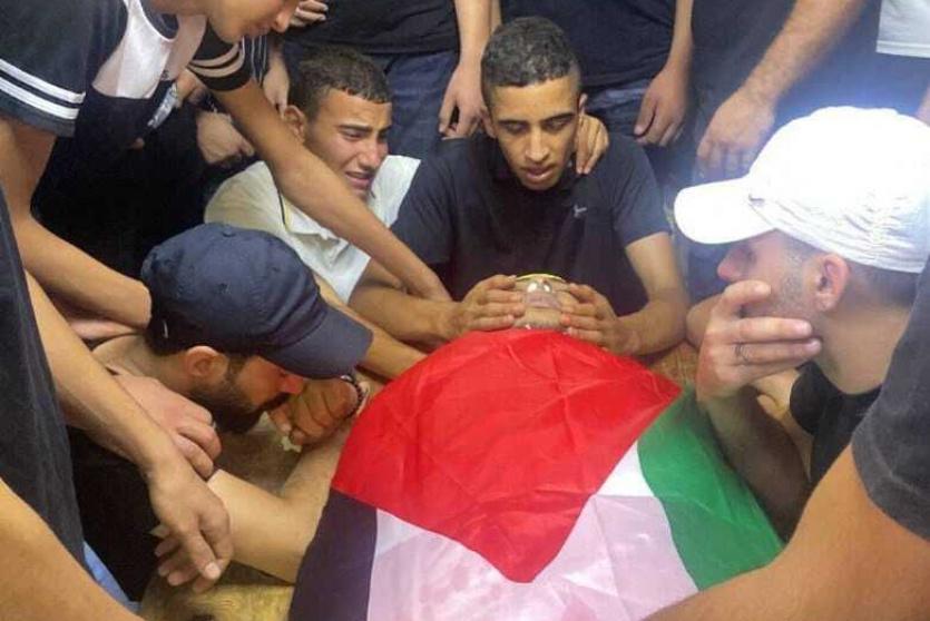 تشييع جثمان الشهيد محمد أبو عصب