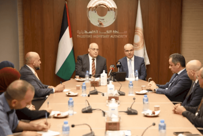 خلال حفل إطلاق برنامج