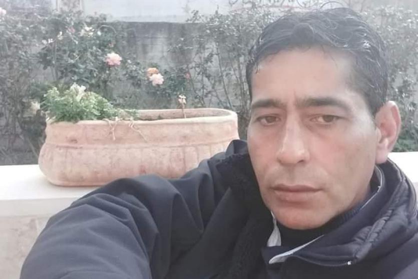 الشاب رياض أحمد نعيرات
