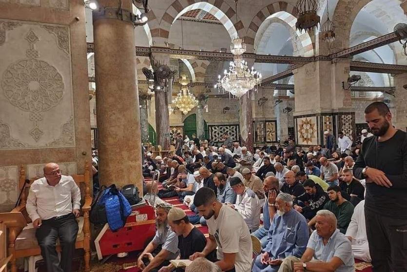 صلاة الفجر في المسجد الأقصى