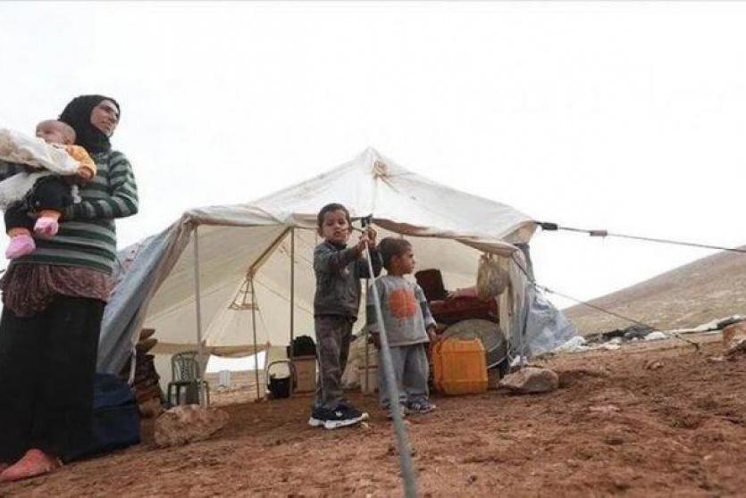 الاحتلال يداهم عدة منازل في خربة حمصة التحتا في الأغوار الشمالية