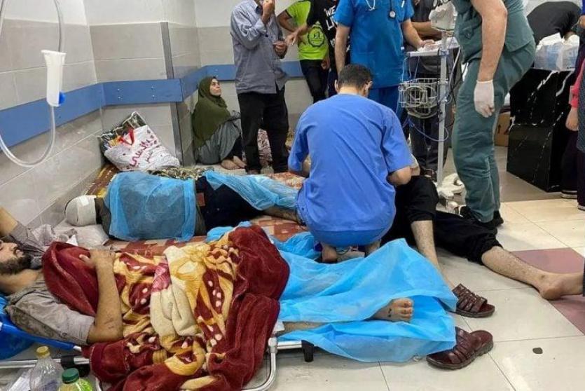مصابين في مستشفى كمال عدوان