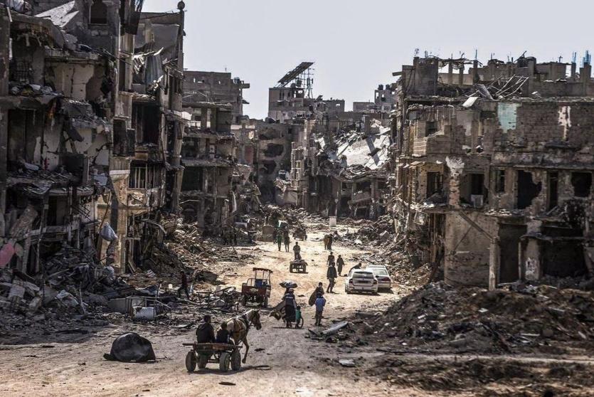 آثار الدمار في خانيونس