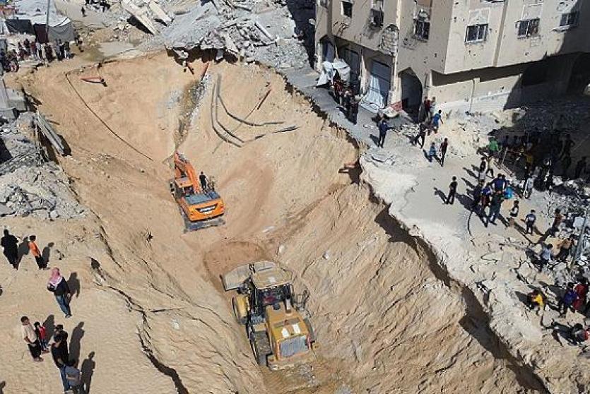 البحث عن جثث أسرى في غزة - ارشيف