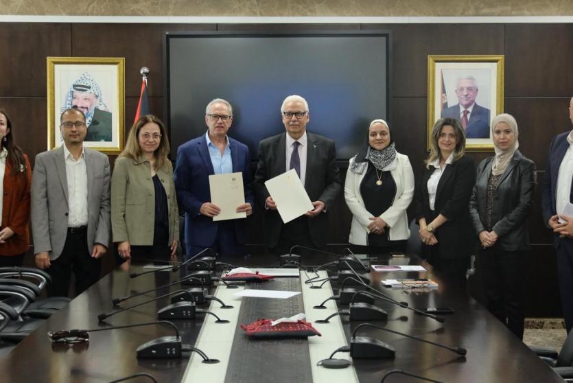 خلال توقيع مذكرة التفاهم