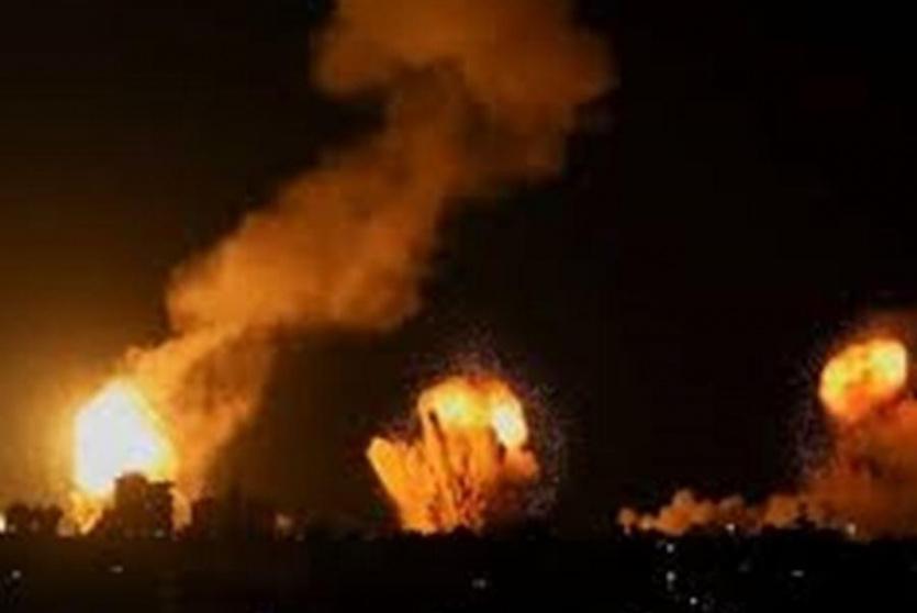 قصف غزة -ارشيف-