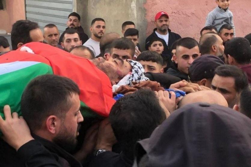 أبناء شعبنا يشيعون جثمان الشهيد بهاء راشد