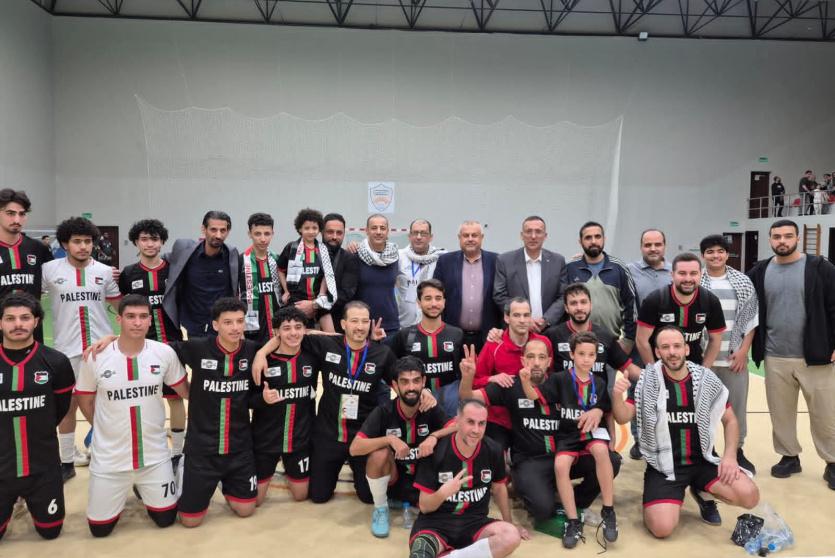  بطولة الجاليات العربية لخماسيات كرة القدم بعُمان