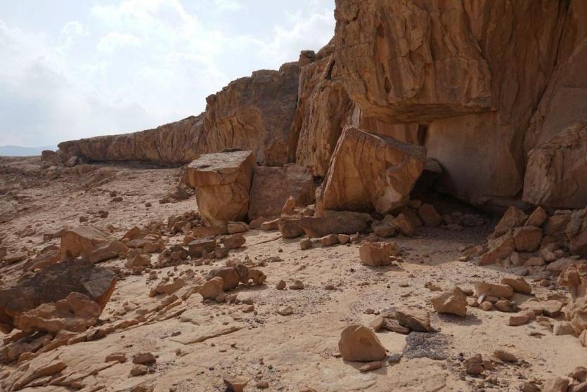 من موقع الاكتشاف الأثري في سيناء