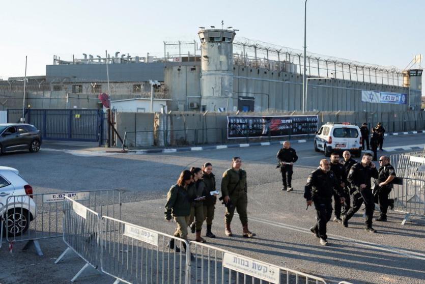 صورة من الارشيف