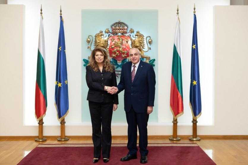 خلال اللقاء