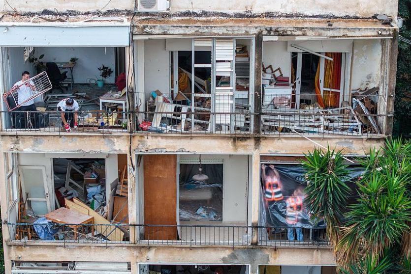 من آثار القصف الإيراني على إسرائيل