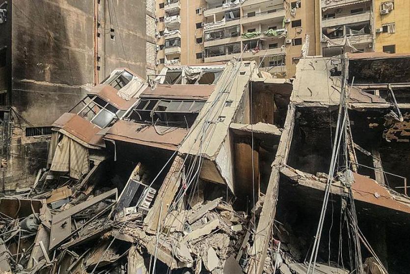 من آثار القصف على لبنان