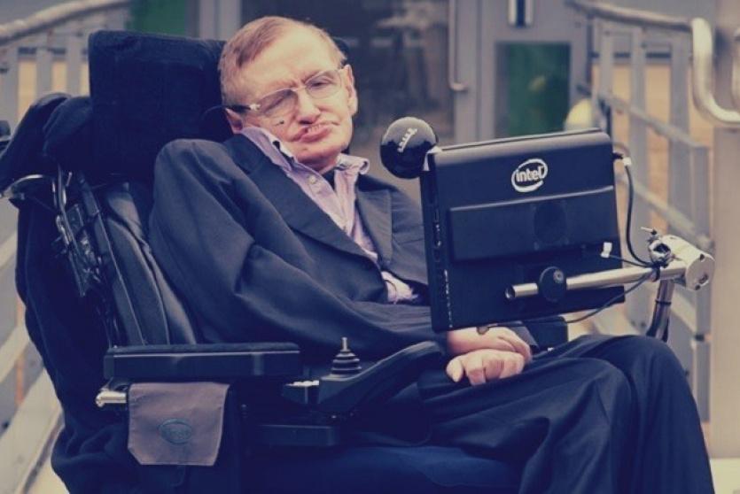 رسالة الدكتوراه الخاصة بعالم الفيزياء ستيفن هوكينغ تحقق مليوني قراءة