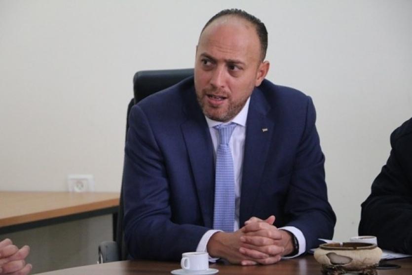 السفير حسام زملط