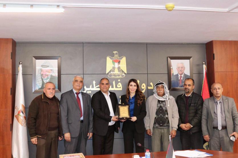 وزارة العمل تعزز صمود المواطنين في قلقيلية وتفتح آفاقاً جديدة للتشغيل والتدريب