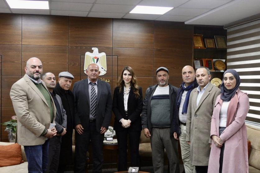 وزيرة العمل تبحث آفاق التعاون مع اتحاد صناعة الحجر والرخام